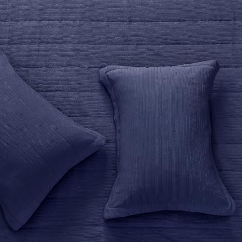 Great Bay Home Textured Spandex Quilt Set with Shams