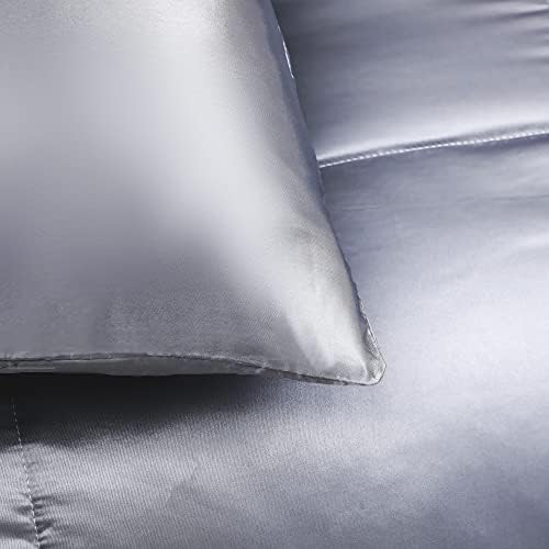 Whale Flotilla 3-Piece Reversible Silky Queen Comforter Set Grey