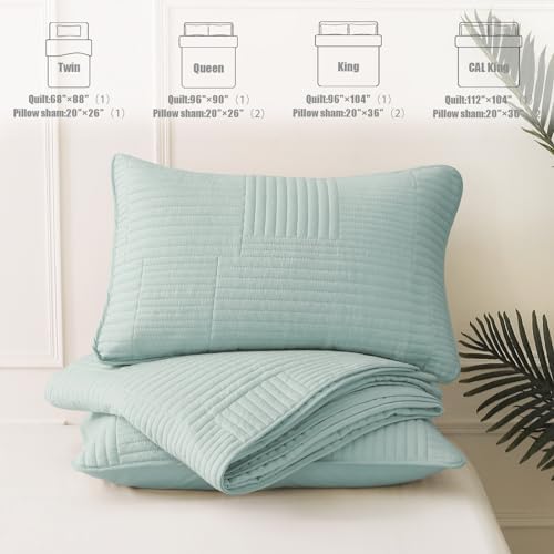 Whale Flotilla Ultra Soft King Quilt Set