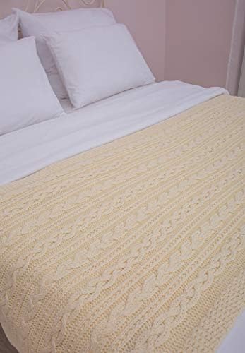SAOL Chunky Cable Knit Bed Throw Runner