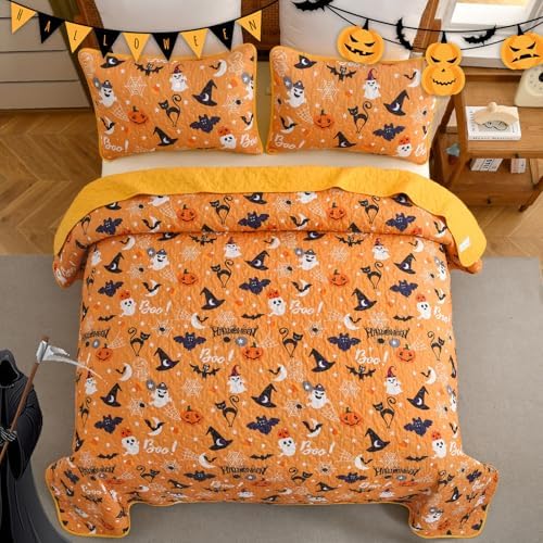 Luxudecor Halloween Queen Quilt Set with Pumpkin and Ghost Design