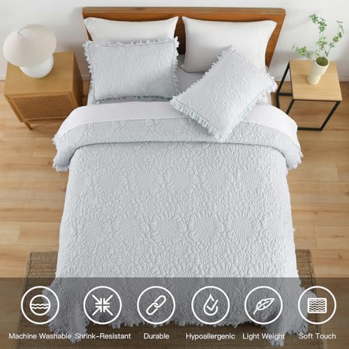Light Blue Ruffled Quilt Queen Size Set