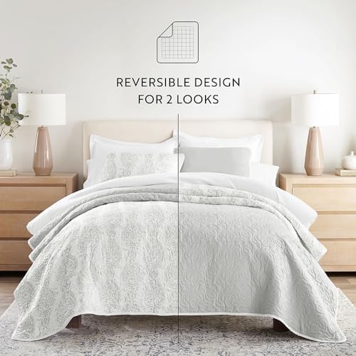 Linen Market Patterned Reversible Microfiber Quilt Set - KingCal-King Light Gray