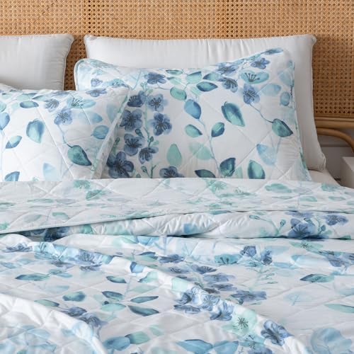 Great Bay Home Floral King Quilt Set with Shams