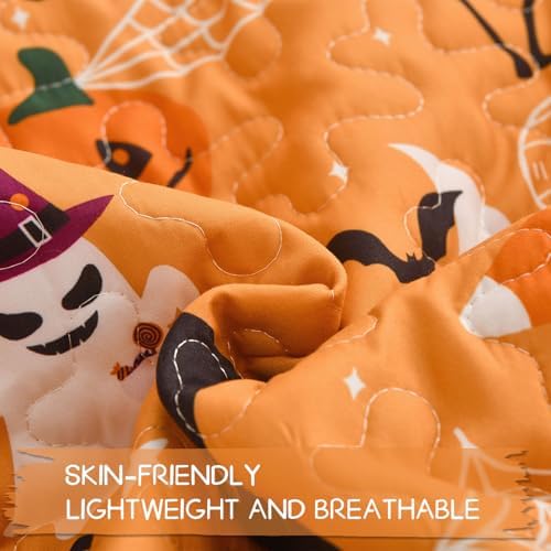 Luxudecor Halloween Queen Quilt Set with Pumpkin and Ghost Design