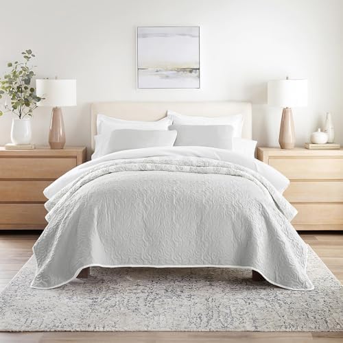 Linen Market Patterned Reversible Microfiber Quilt Set - KingCal-King Light Gray