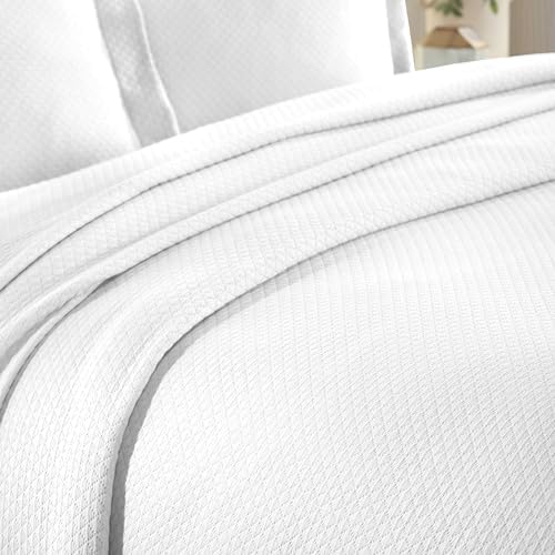 Superior Solitaire Cotton 2 Piece Bedspread Set Twin White