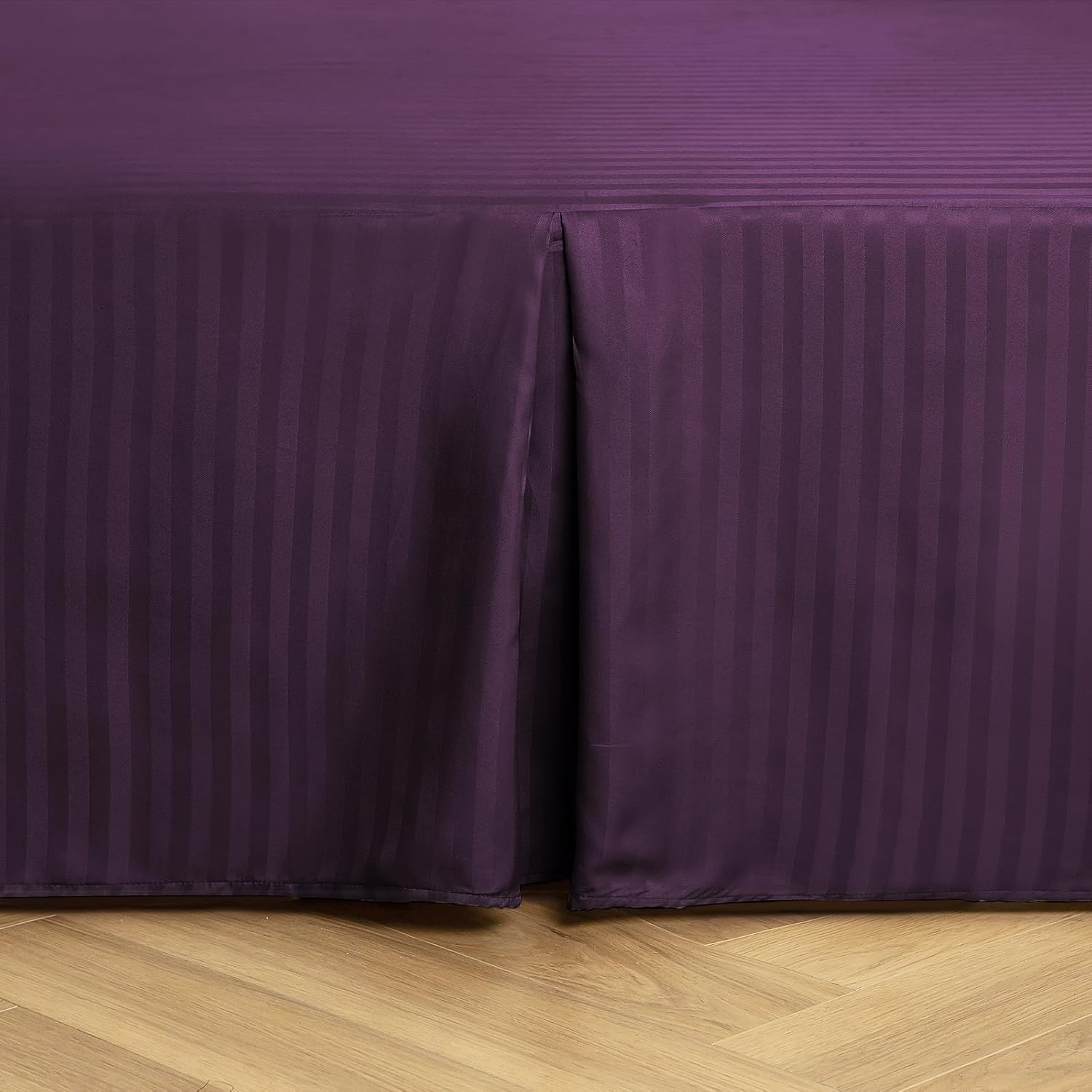 HENGWEITEXT Queen Bed Skirt Split Corners Pleated
