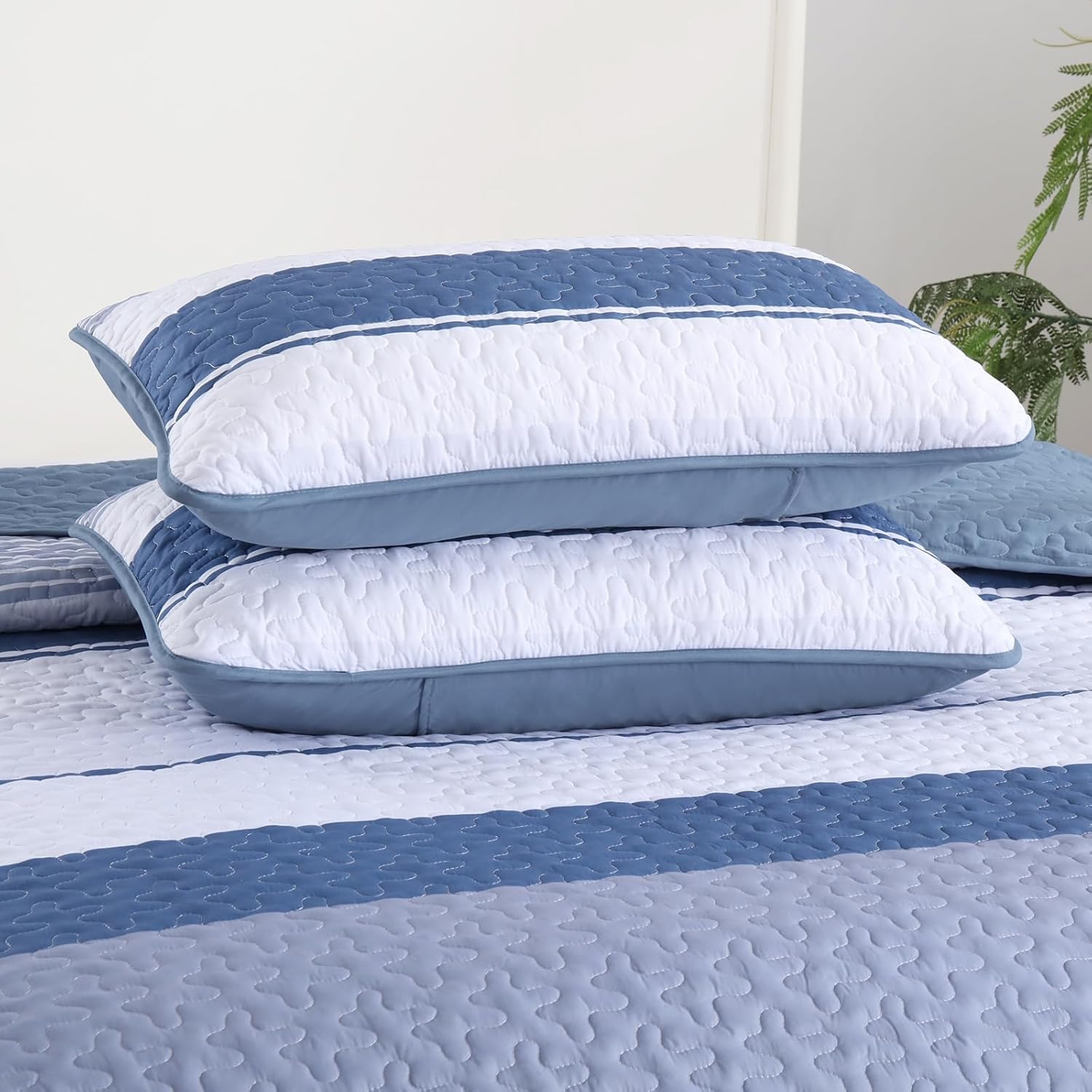 Dinjoy Boho Queen Quilt Set 3 Piece Mineral Blue Striped Bedspread