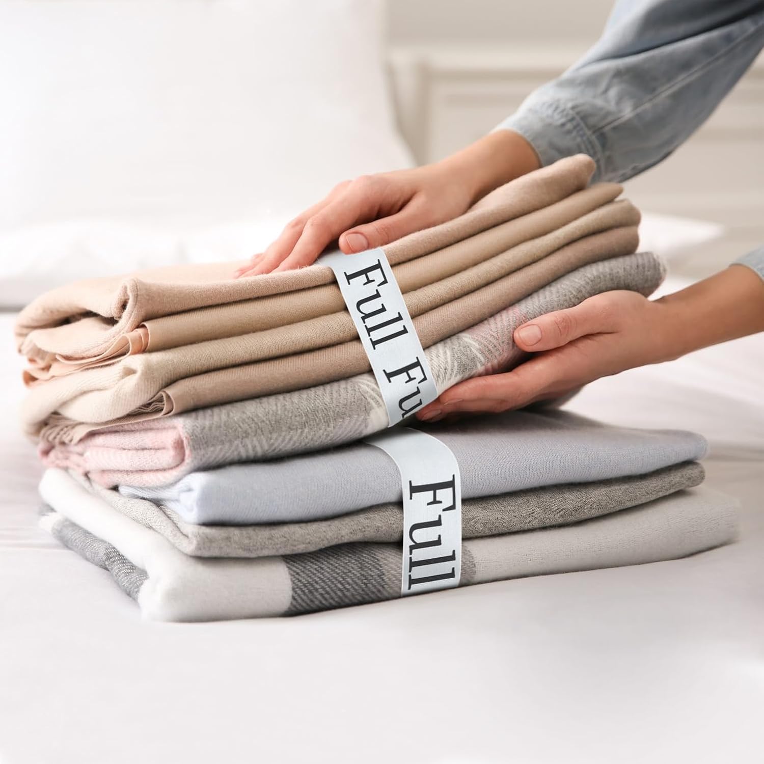 Bozenu Sheet Organizers - 4 Piece Elastic Bed Sheet Straps for Linen Closet