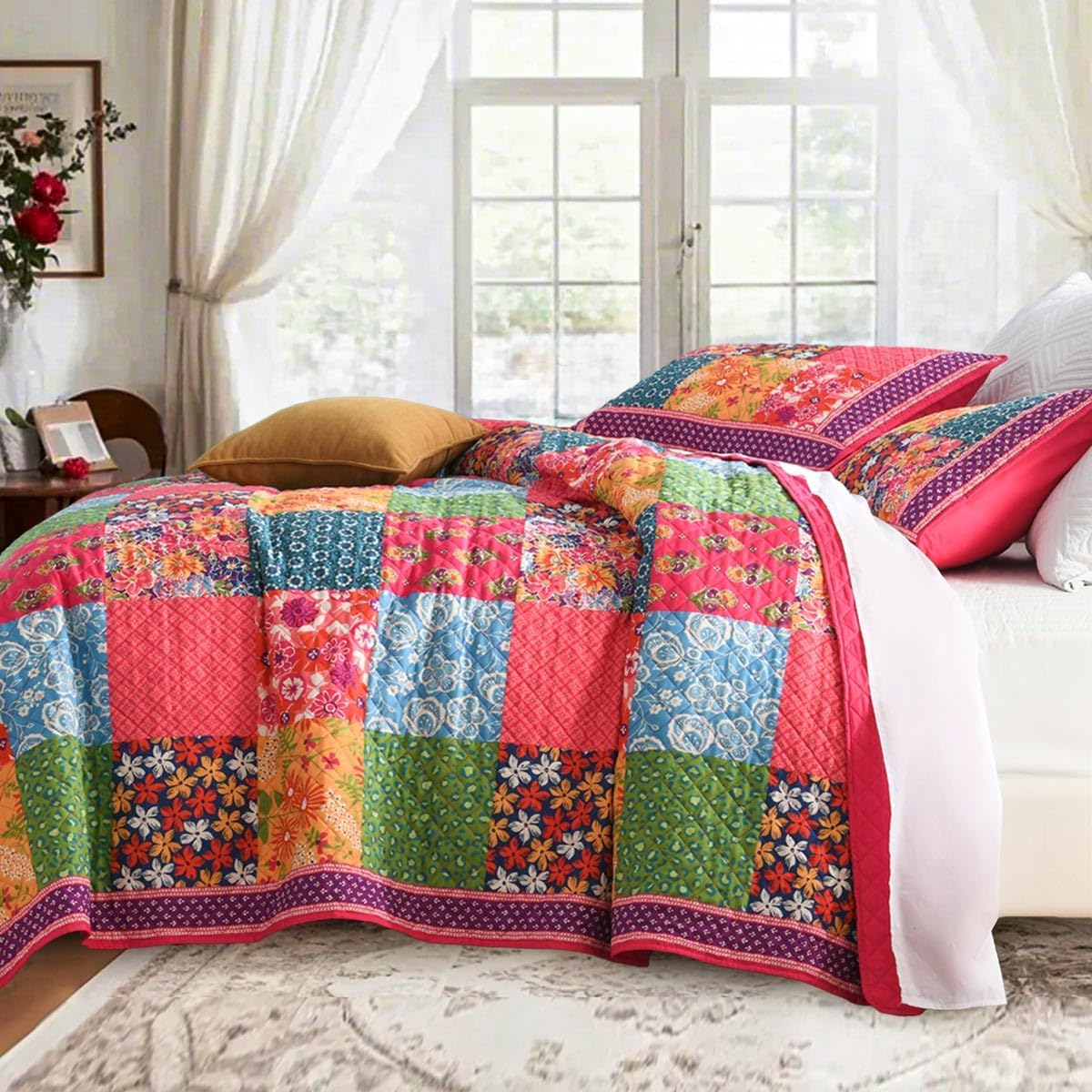 King Size Quilt Set - Soft Reversible Bedspread with Pillow Shams
