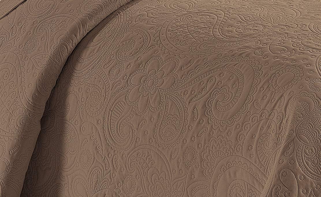 Linen Plus Embossed Coverlet Bedspread Set - 3PC KingCalifornia King