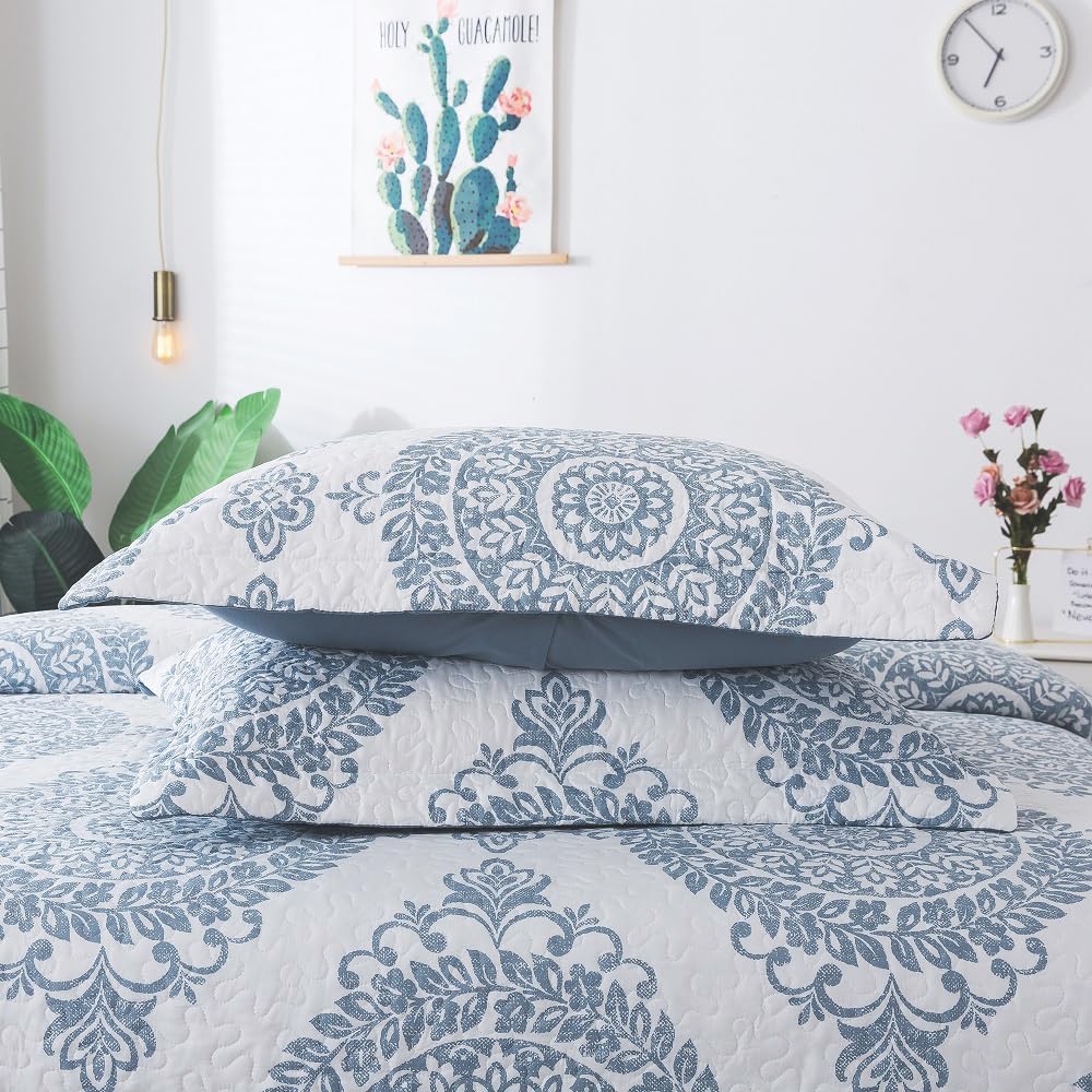 Travan 3-Piece Quilt Set with Shams King Size