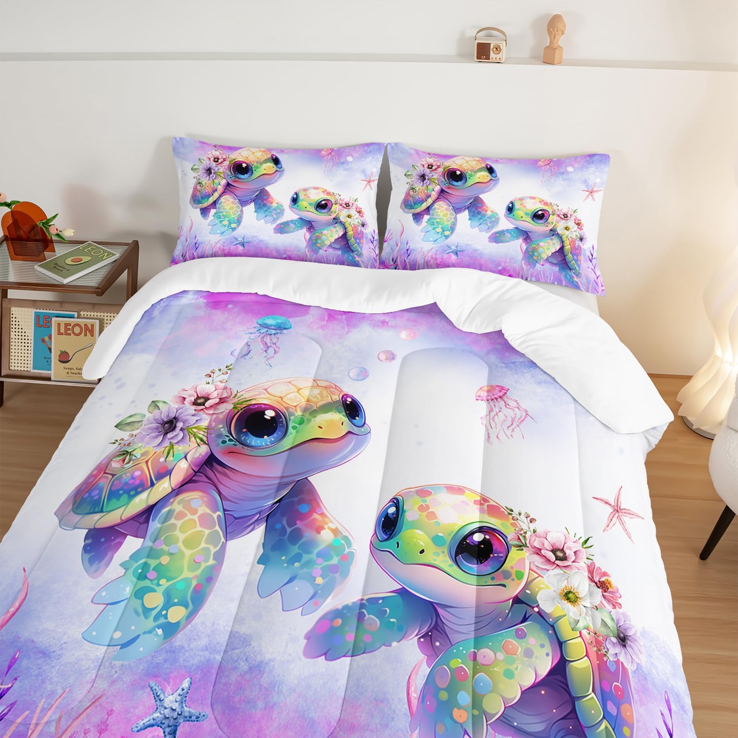Kids Comforter Set with Turtle Print and Purple Design