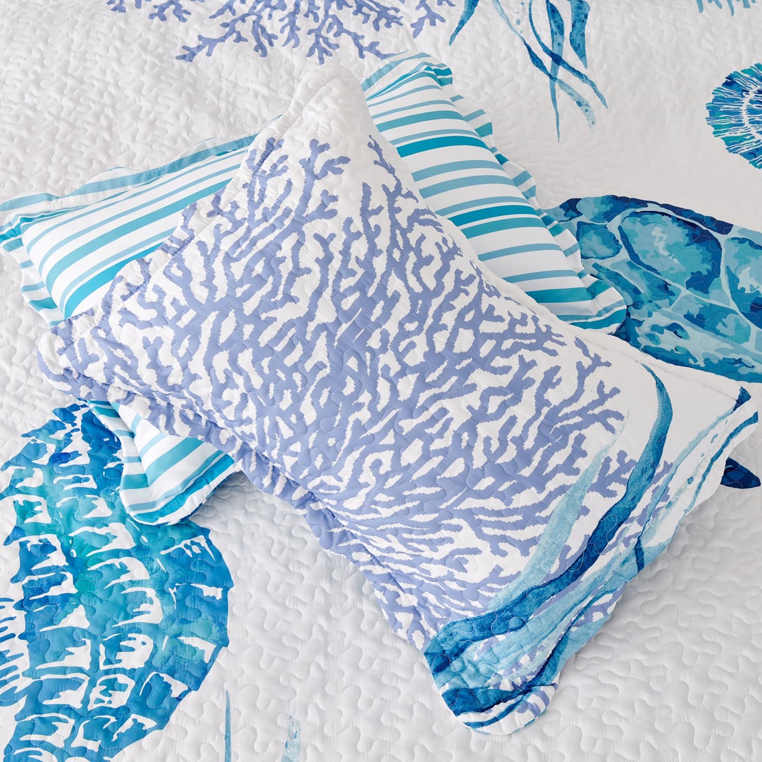 EVENHUG Reversible Coastal Quilt Set Queen Size 3 Piece