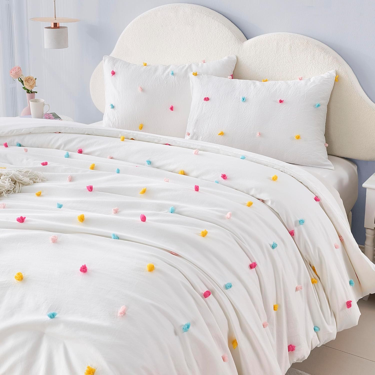 VIVILINEN Kids Comforter Set with Pom Pom Design