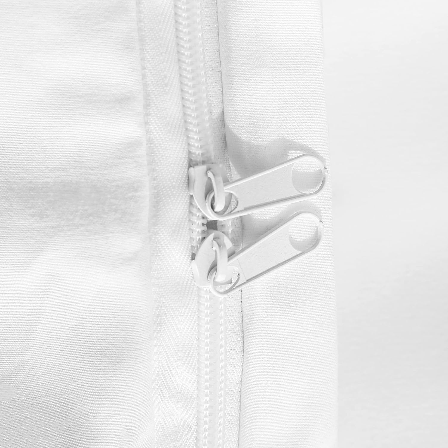 NTBAY Twin Duvet Cover Set with Zipper Closure White