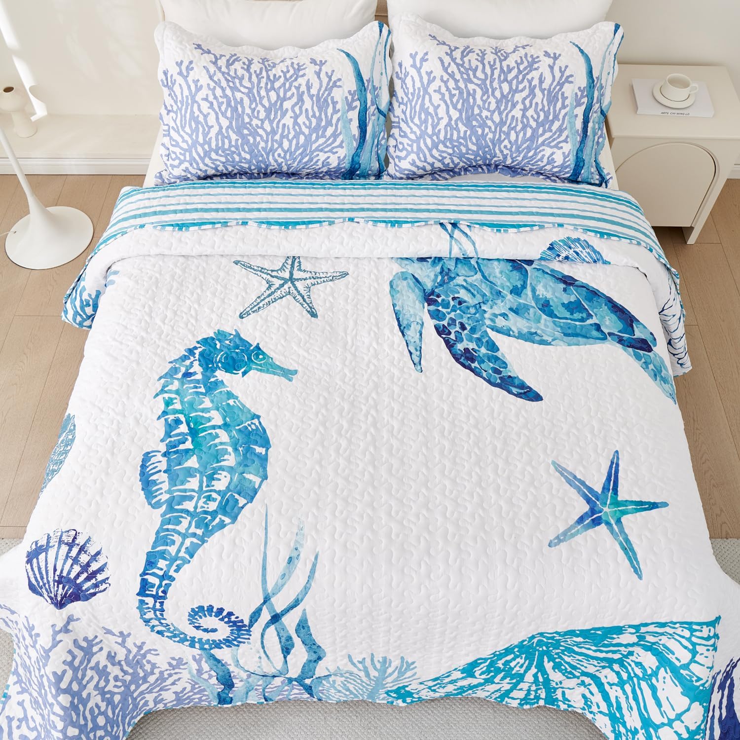 EVENHUG Reversible Coastal Quilt Set Queen Size 3 Piece