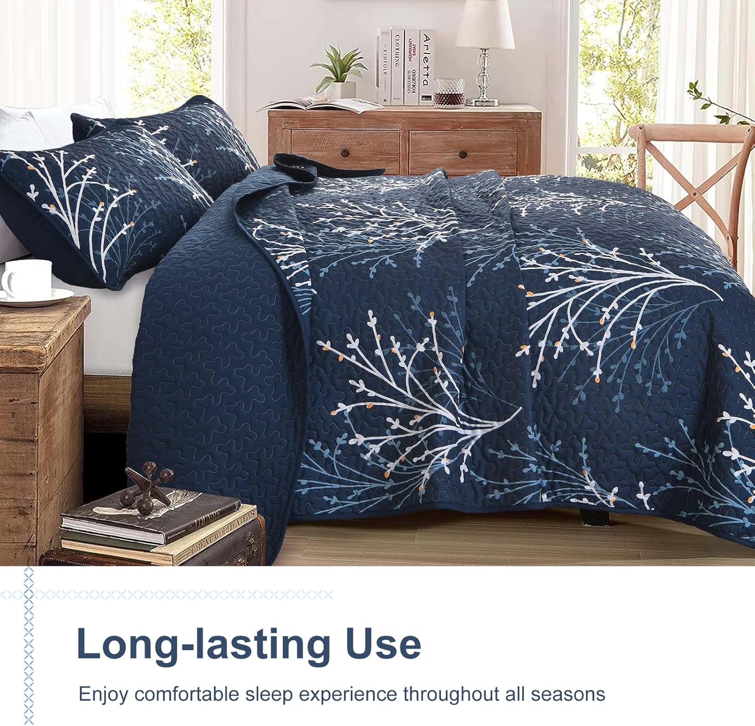 Navy Botanical Quilt Set - 3 Piece Microfiber Reversible Bedding 1