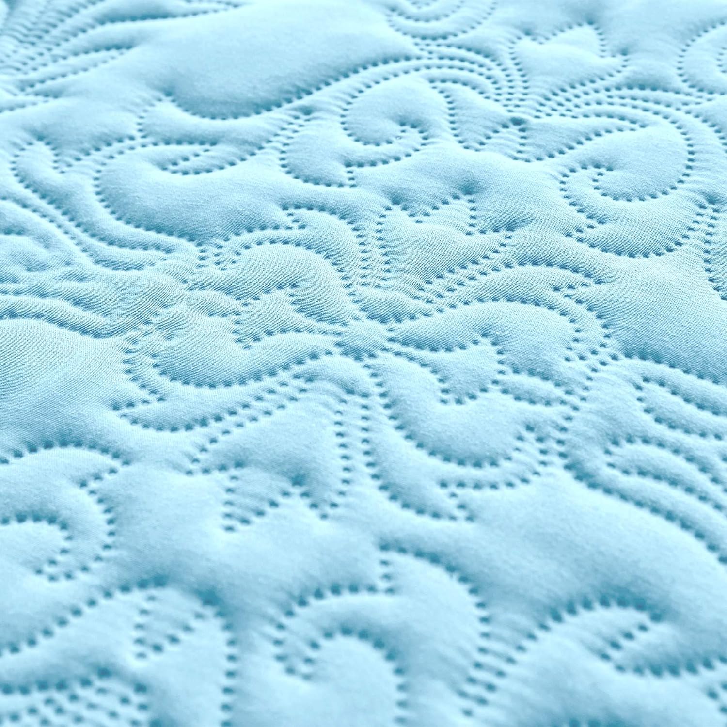 Sophia and William 3 Piece Quilt Set Queen Full Light Blue