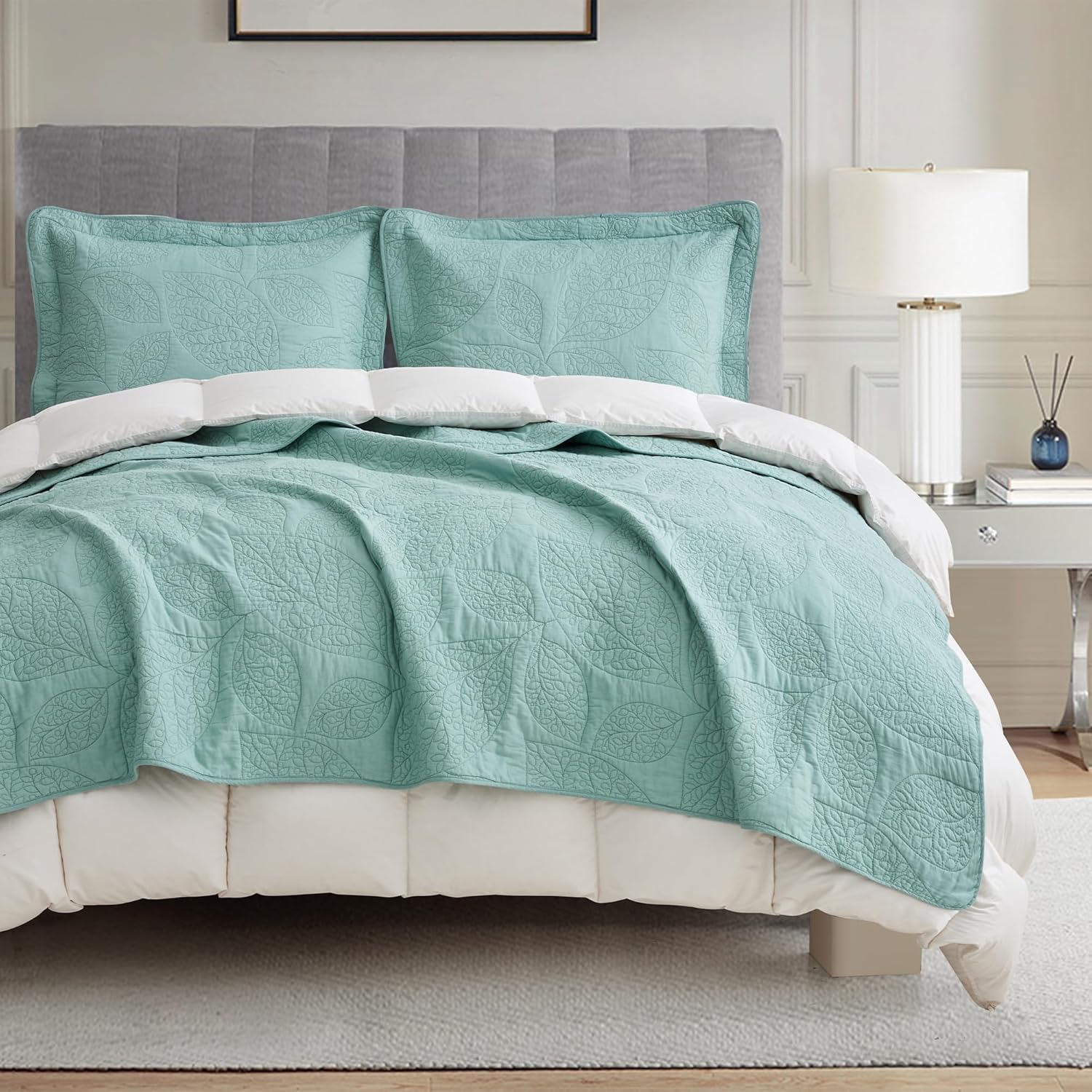 CHIXIN Botanical Cotton Quilt Queen Size - Seaglass