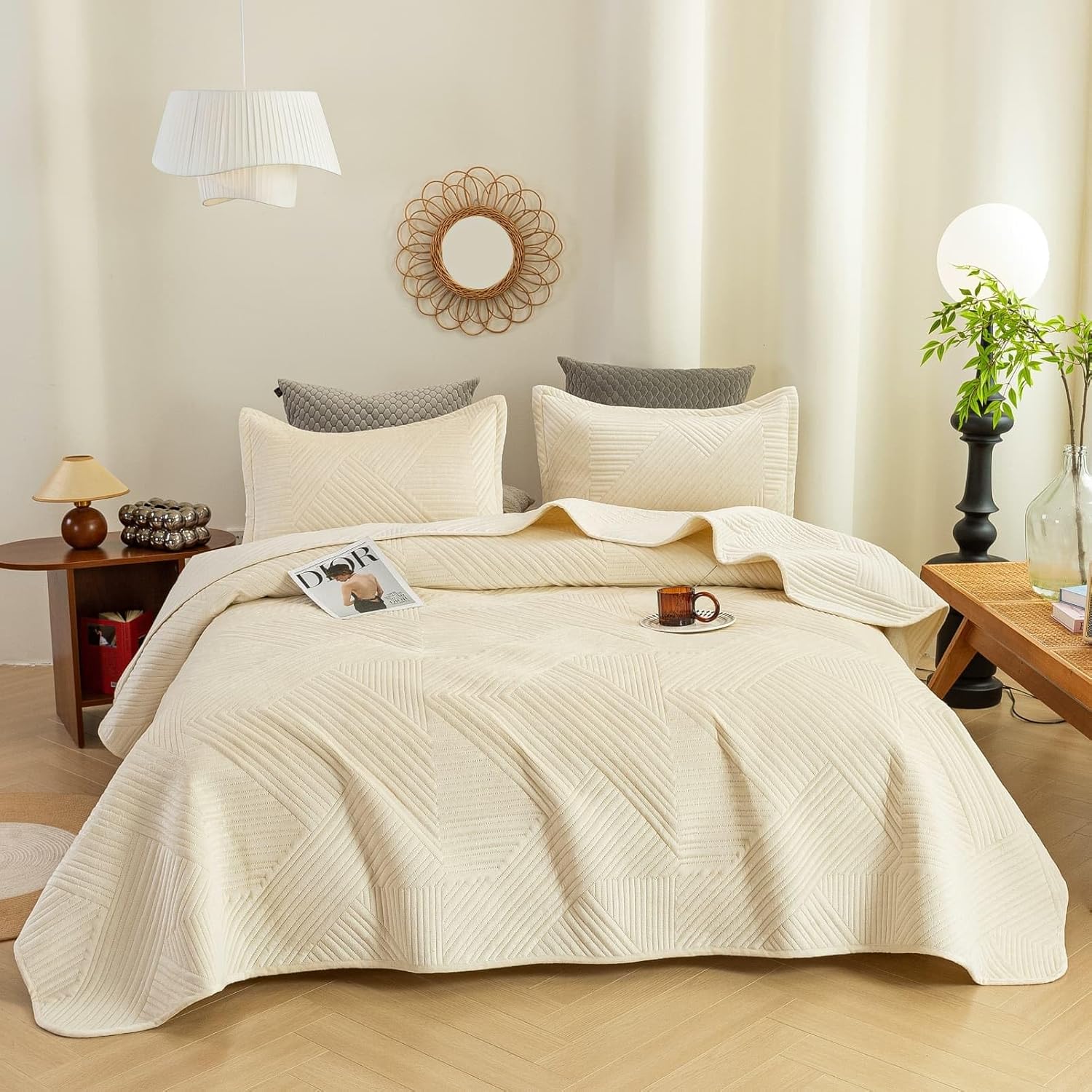 JiaPoem Quilt Set - Lightweight Microfiber Bedspread with Coin Pattern
