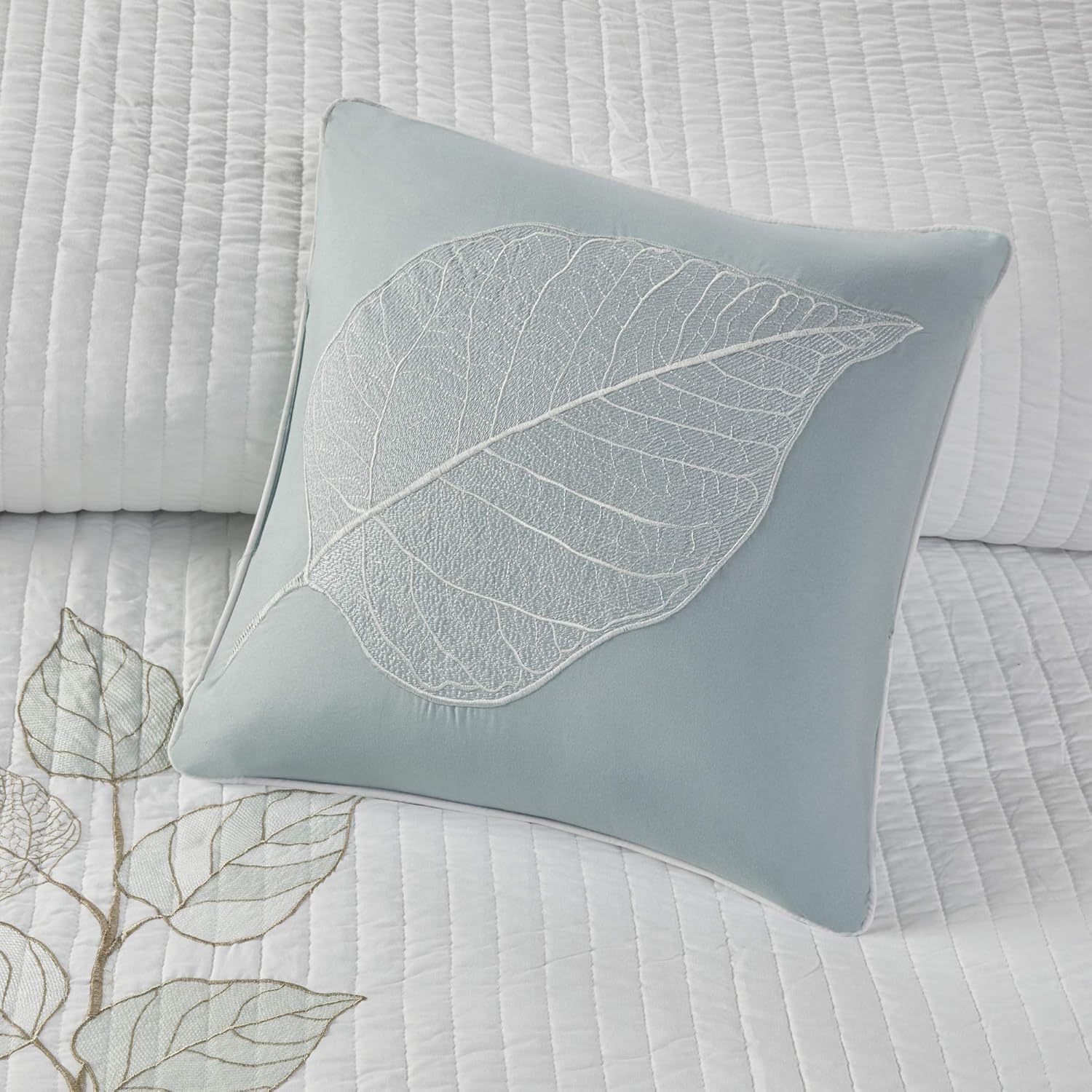 Madison Park Caelie Quilt Leaf Blue 6 Piece Set