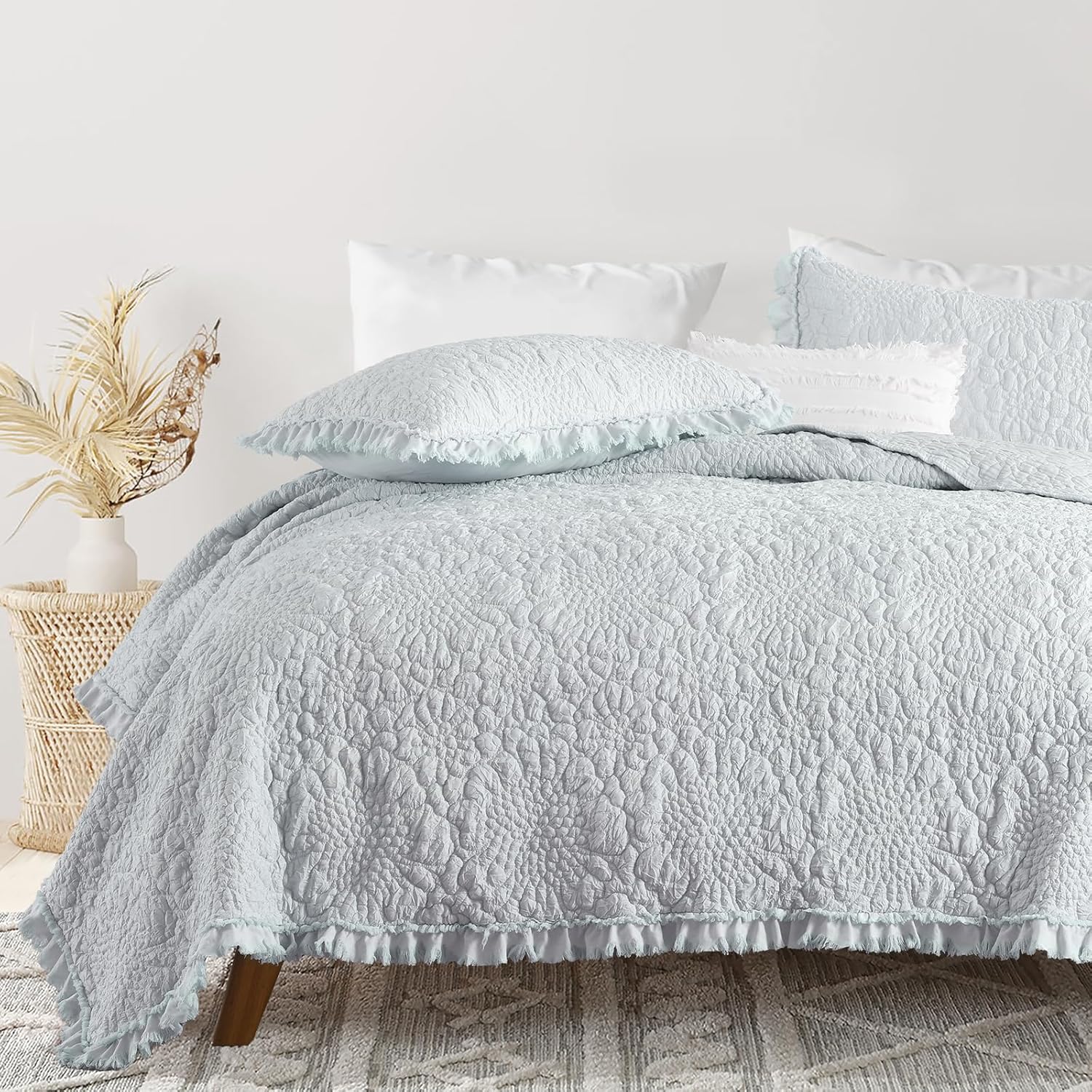 Light Blue Ruffled Quilt Queen Size Set