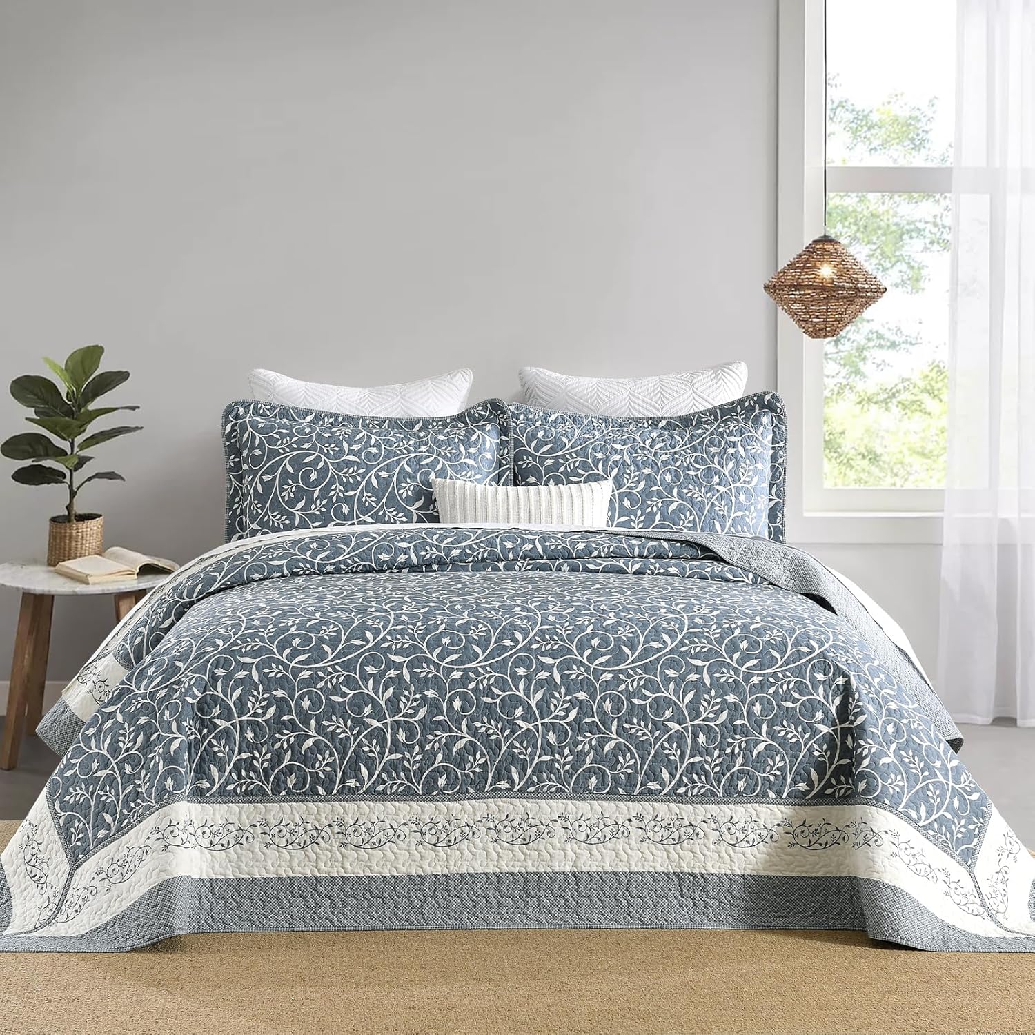 SahSahCasa 120x120 Cal King Reversible Bedspread Set 1
