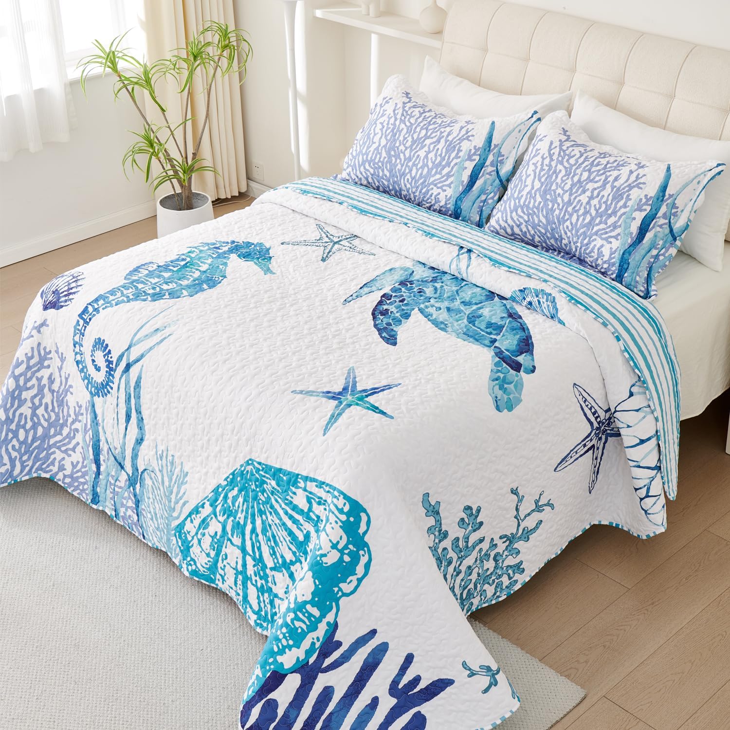EVENHUG Reversible Coastal Quilt Set Queen Size 3 Piece