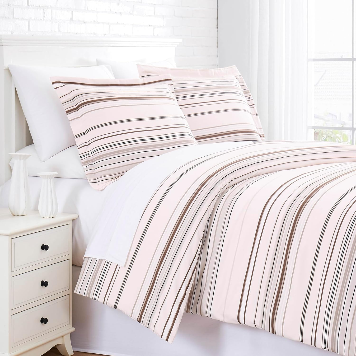 Southshore Fine Living Twin Comforter Set with Pillow Shams