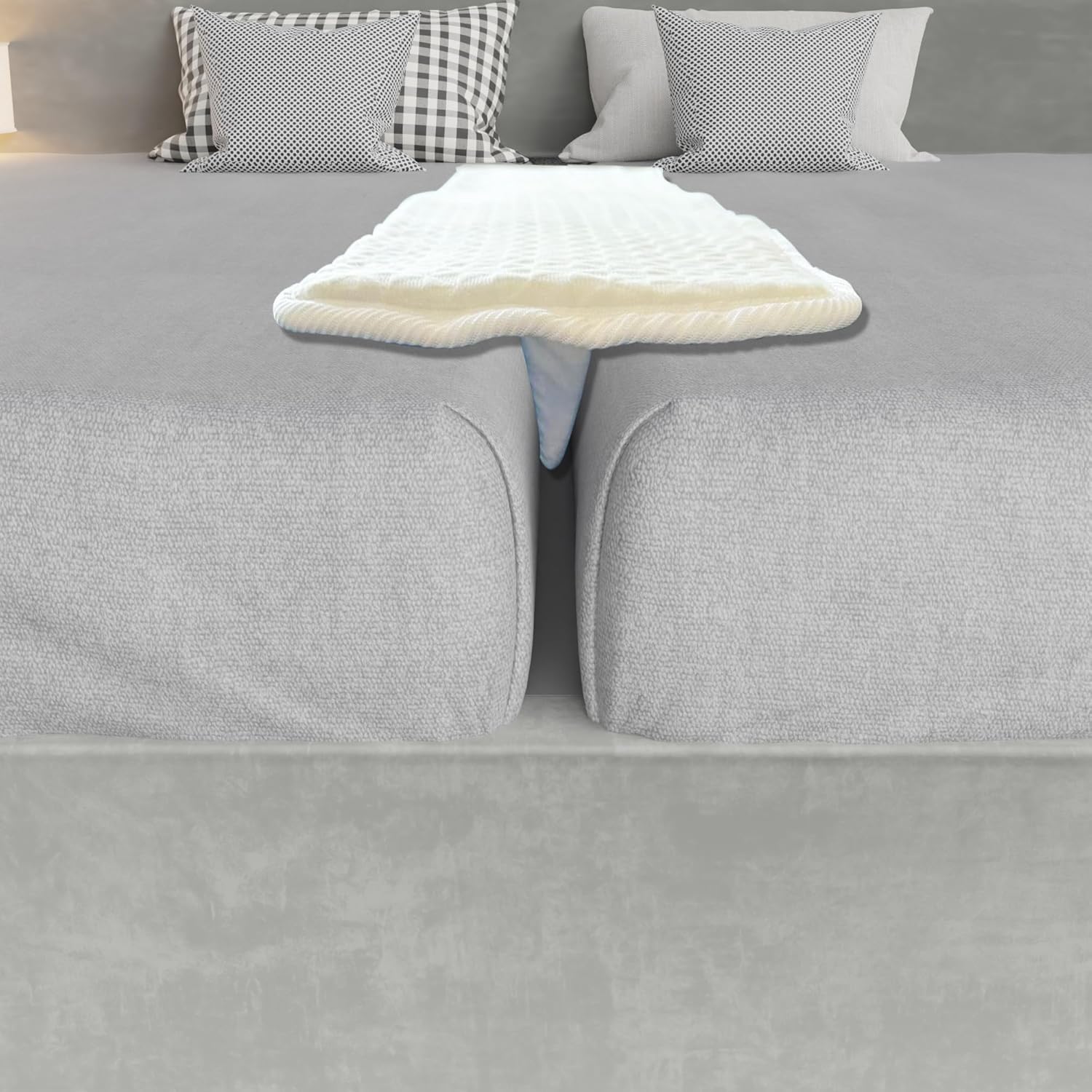 Greaton 748 Bed Bridge Pad Twin to King Converter Kit White