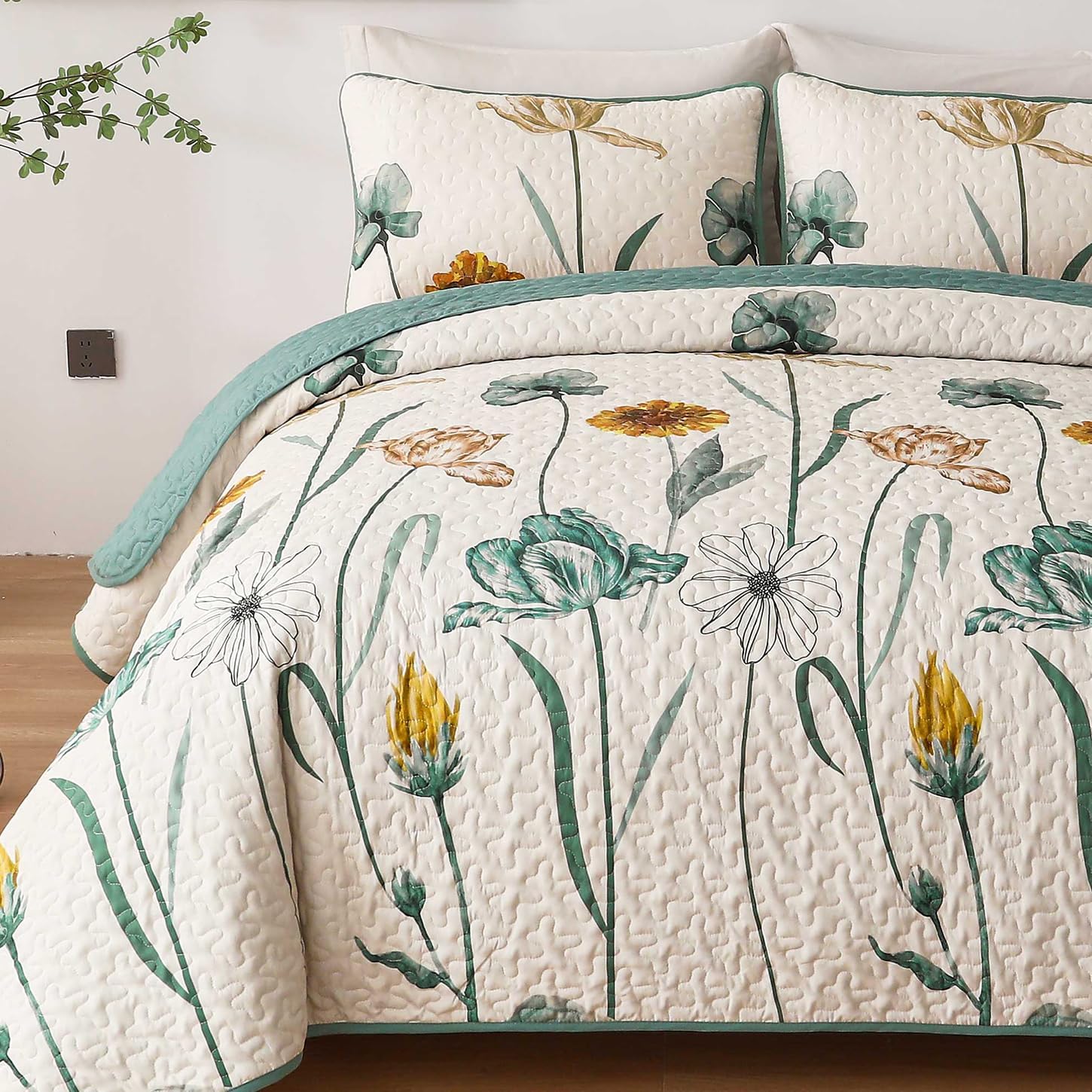 WONGS BEDDING Floral Queen Quilt Set with 2 Pillowcases