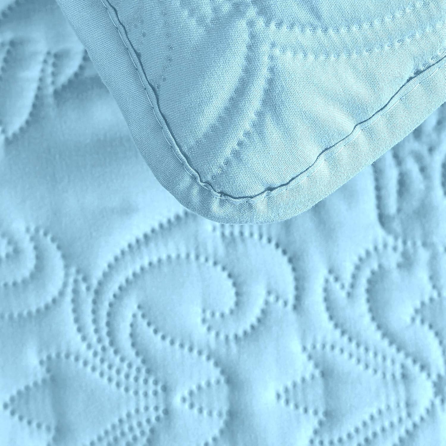 Sophia and William 3 Piece Quilt Set Queen Full Light Blue