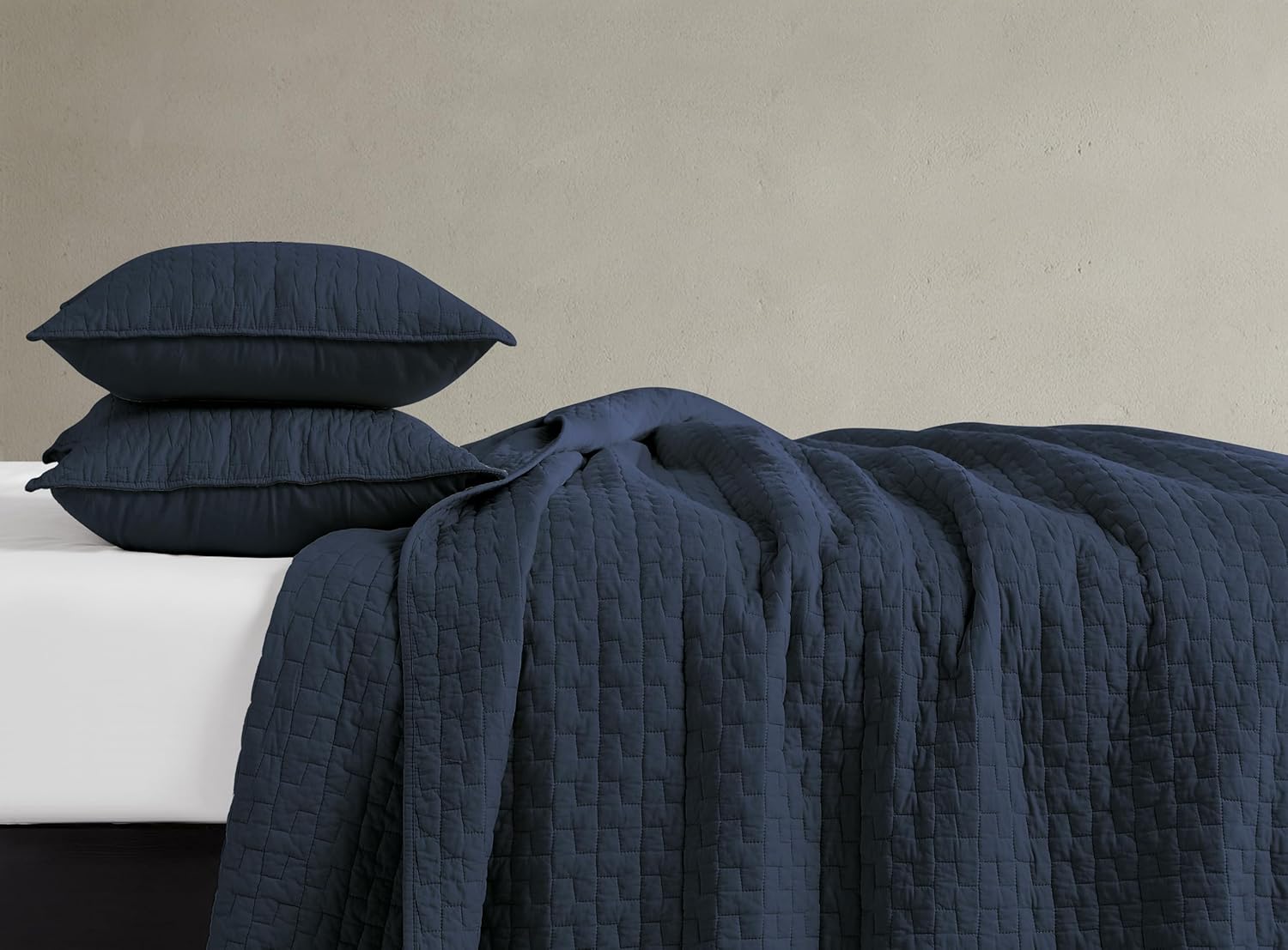 Palassio Navy Blue Cotton Quilt Twin Set with Pillow Sham