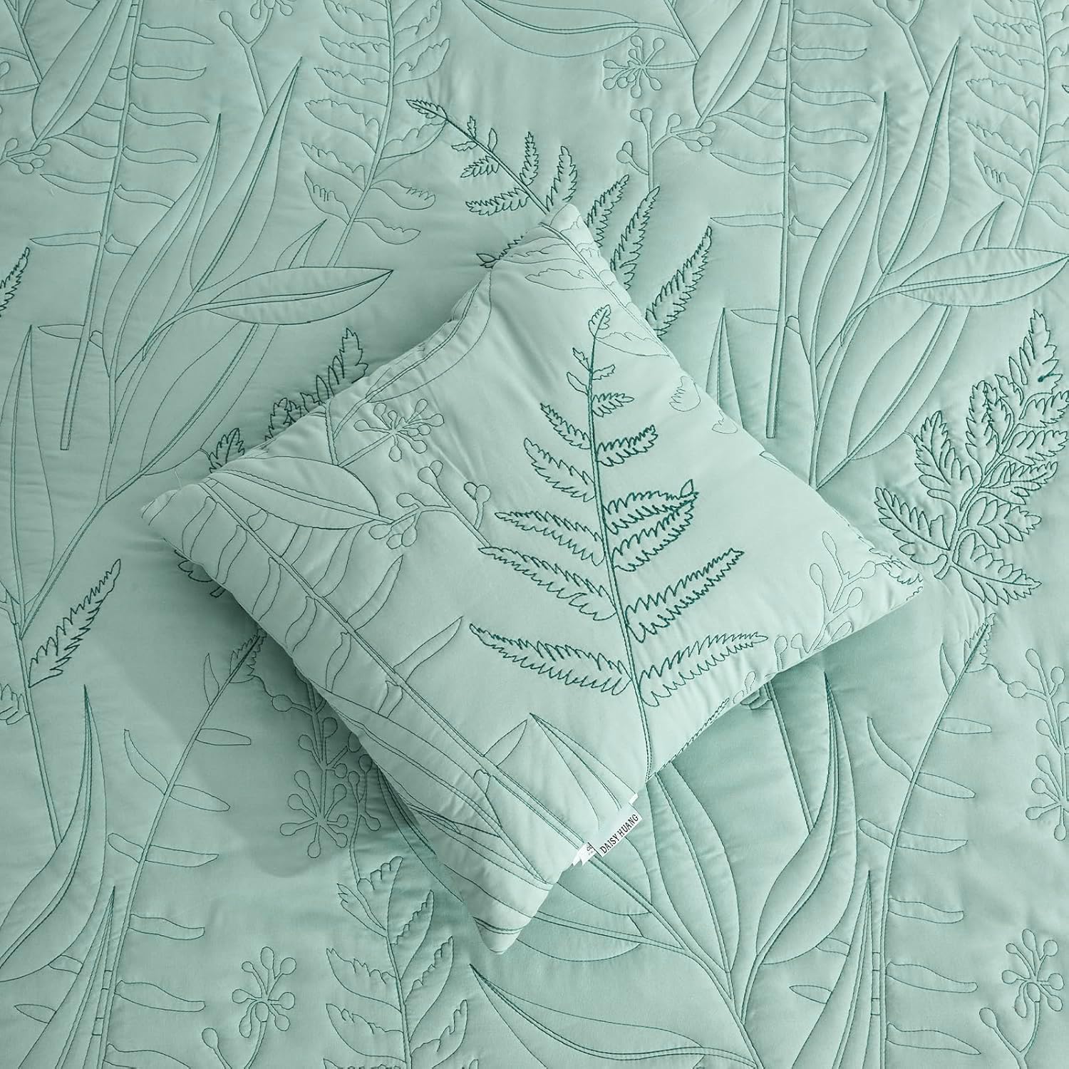 DaisyHuang Botanical Oversized Bedspread Set - Leaves Pattern Reversible 4 Piece