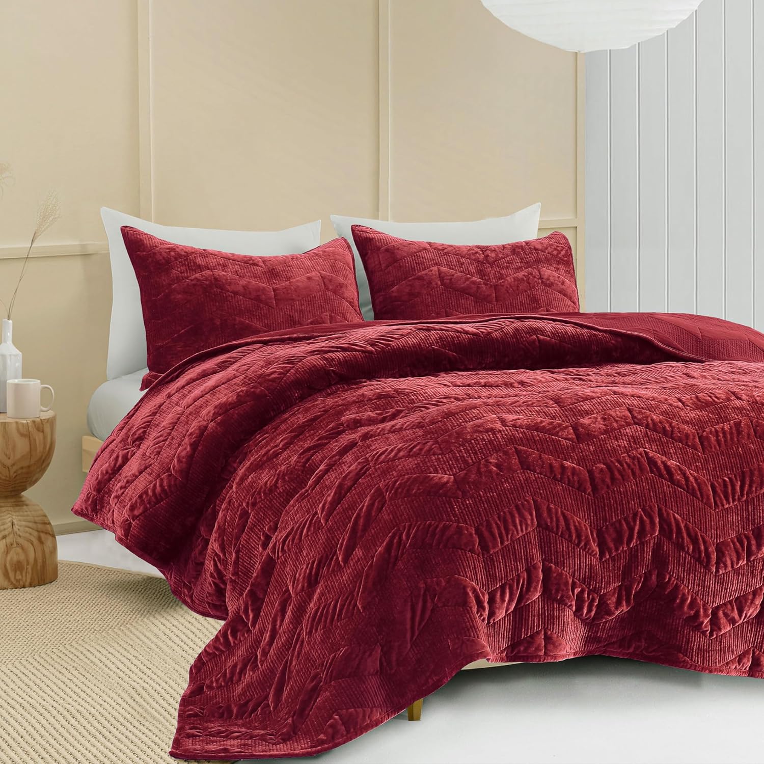 SHALALA Velvet Quilt Set King Size with Geometric Design