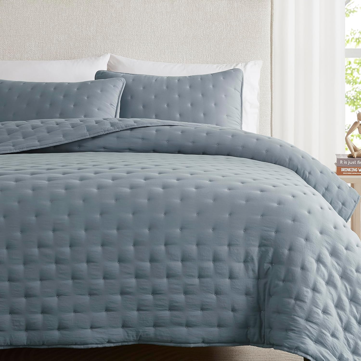 WDCOZY Blue Cloud Quilt Queen Set with Pillow Shams