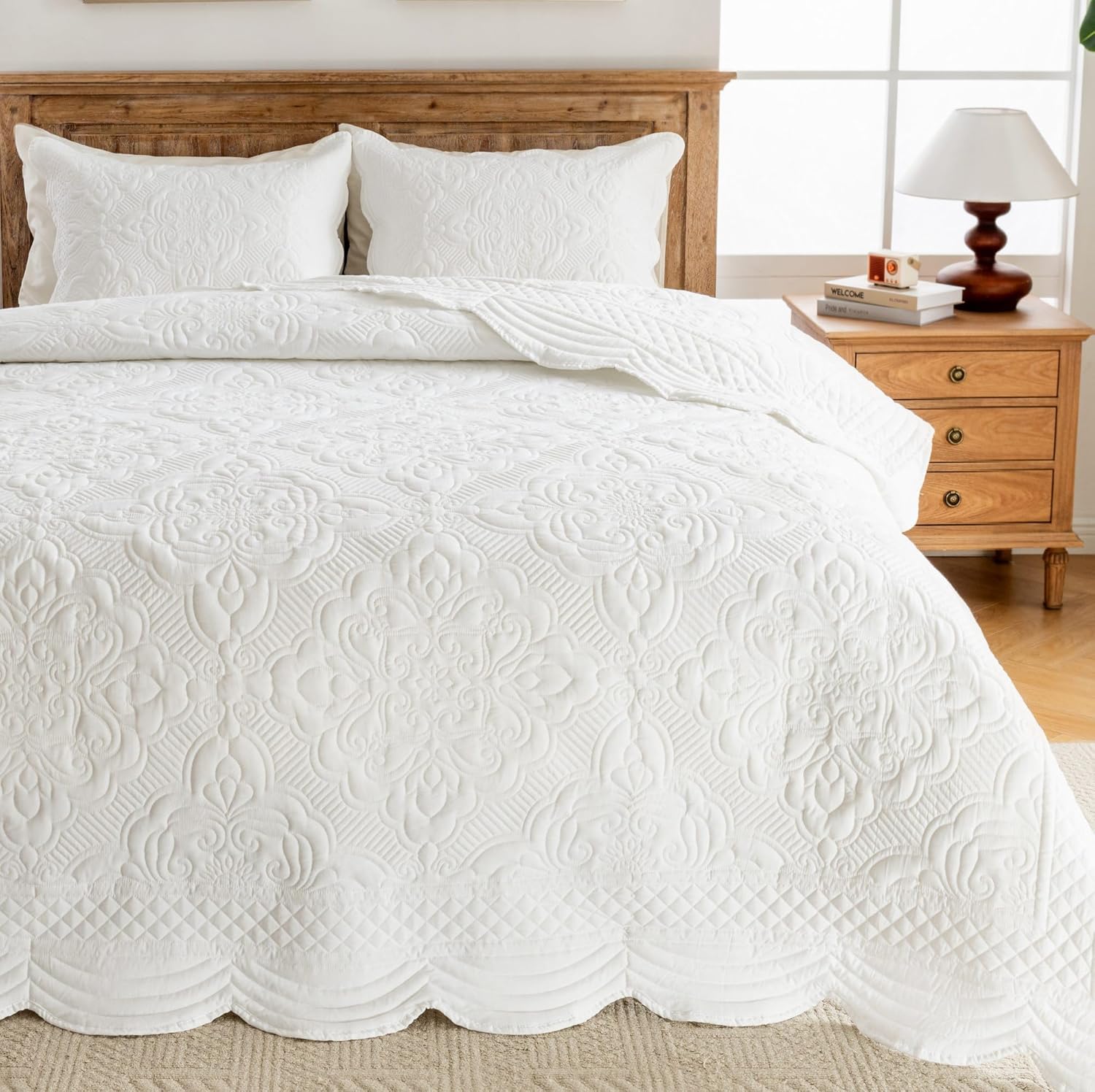Meadow Park Ivory Embroidered Quilt Set King Size - 3 Pieces