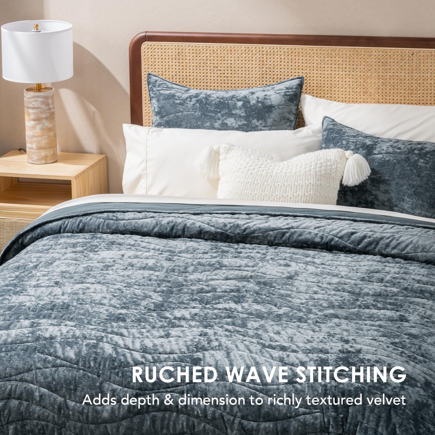 EVERGRACE Velvet Queen Quilt Set Stormy Blue