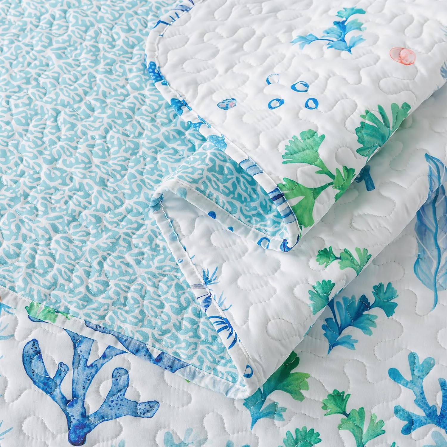 Travan Beach Quilt King Size Set with 2 Shams
