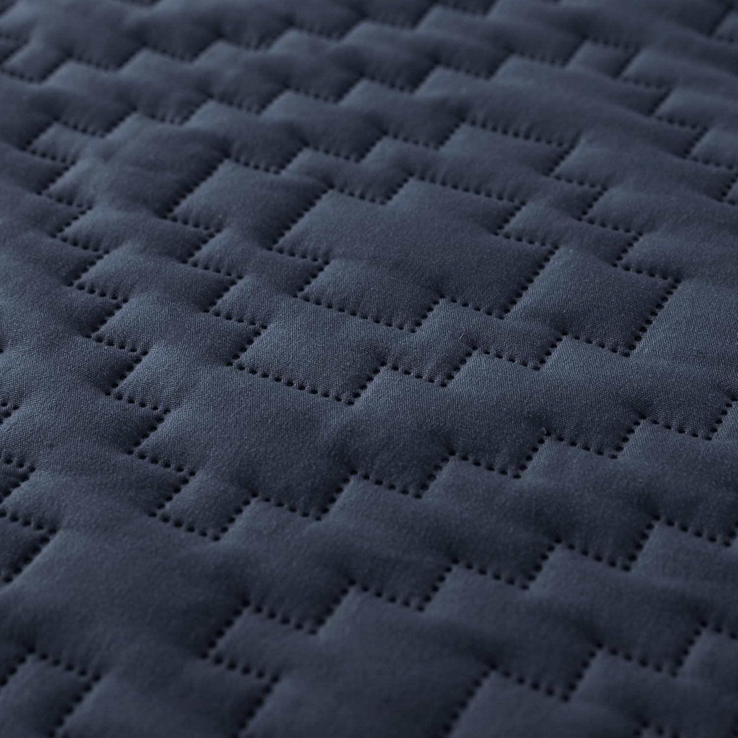 RSHARE Navy Blue Quilt Set with Pillow Sham