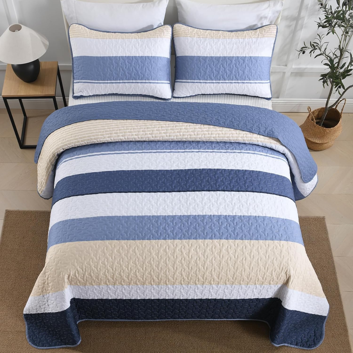 Dinjoy Blue King Quilt Set - Boho Beige Striped Lightweight 3 Piece Bedding