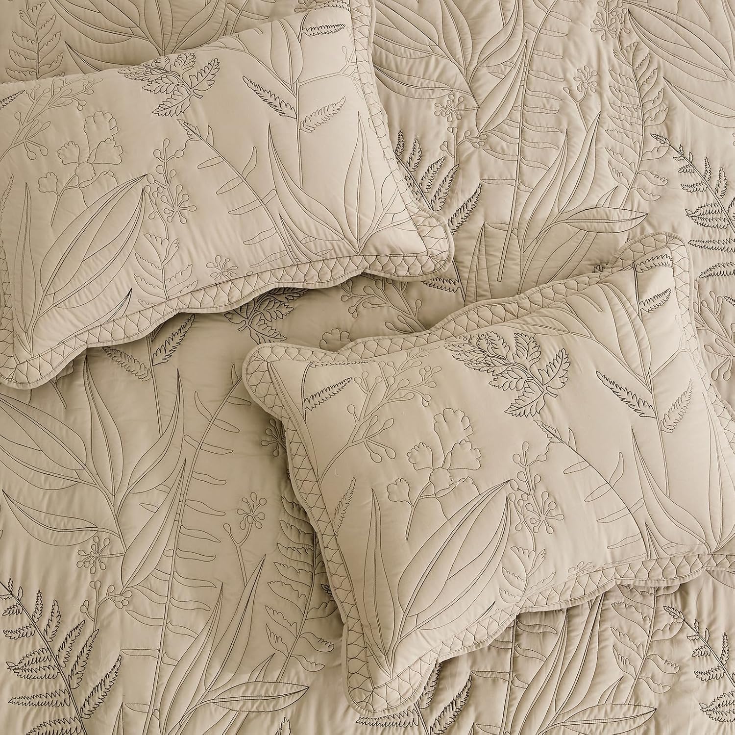 Botanical Bedspread Full Size Set - Leaves Pattern Stitched Quilt Cover