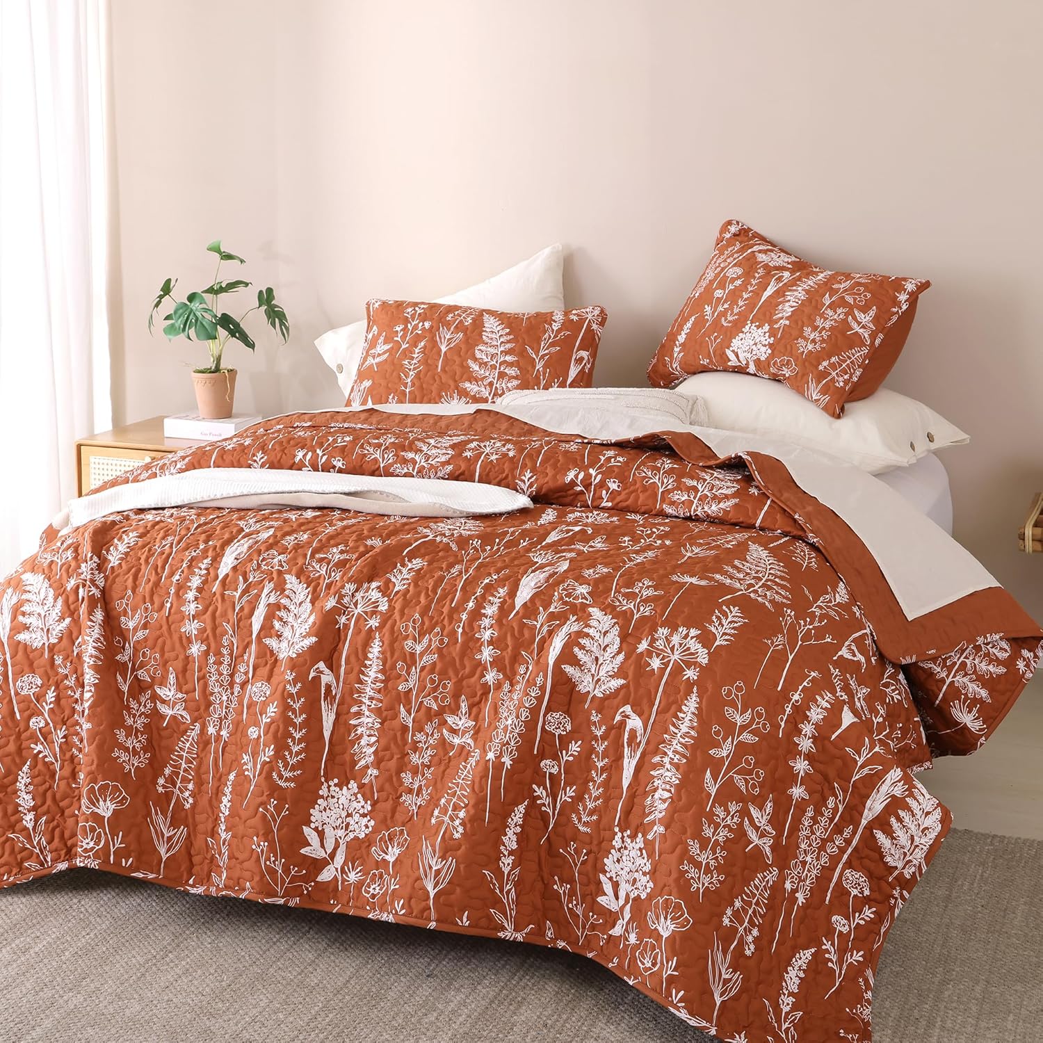 JANZAA Queen Size Floral Bed Spread with Botanical Pattern