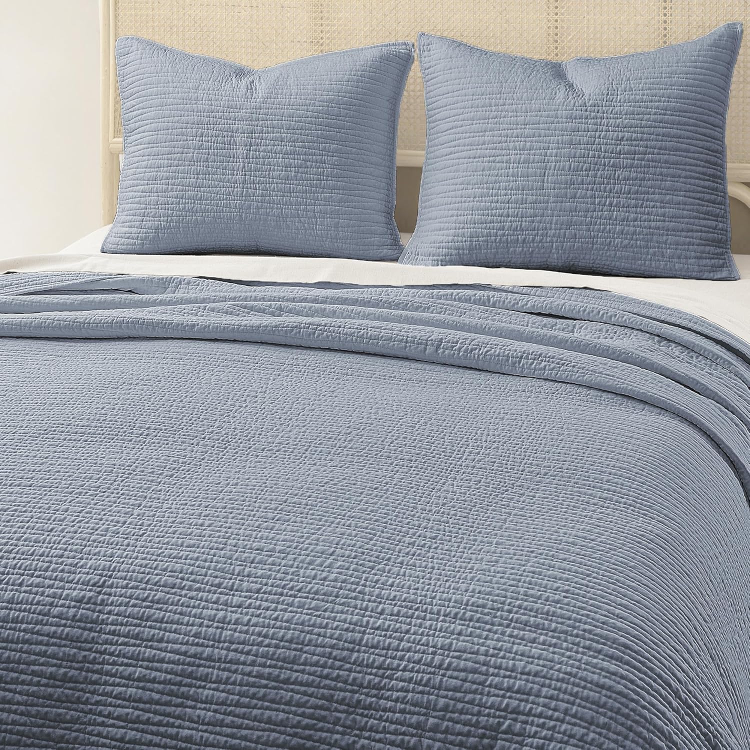 Wonderful Natural Linen-Cotton Wave Stitched Queen Quilt