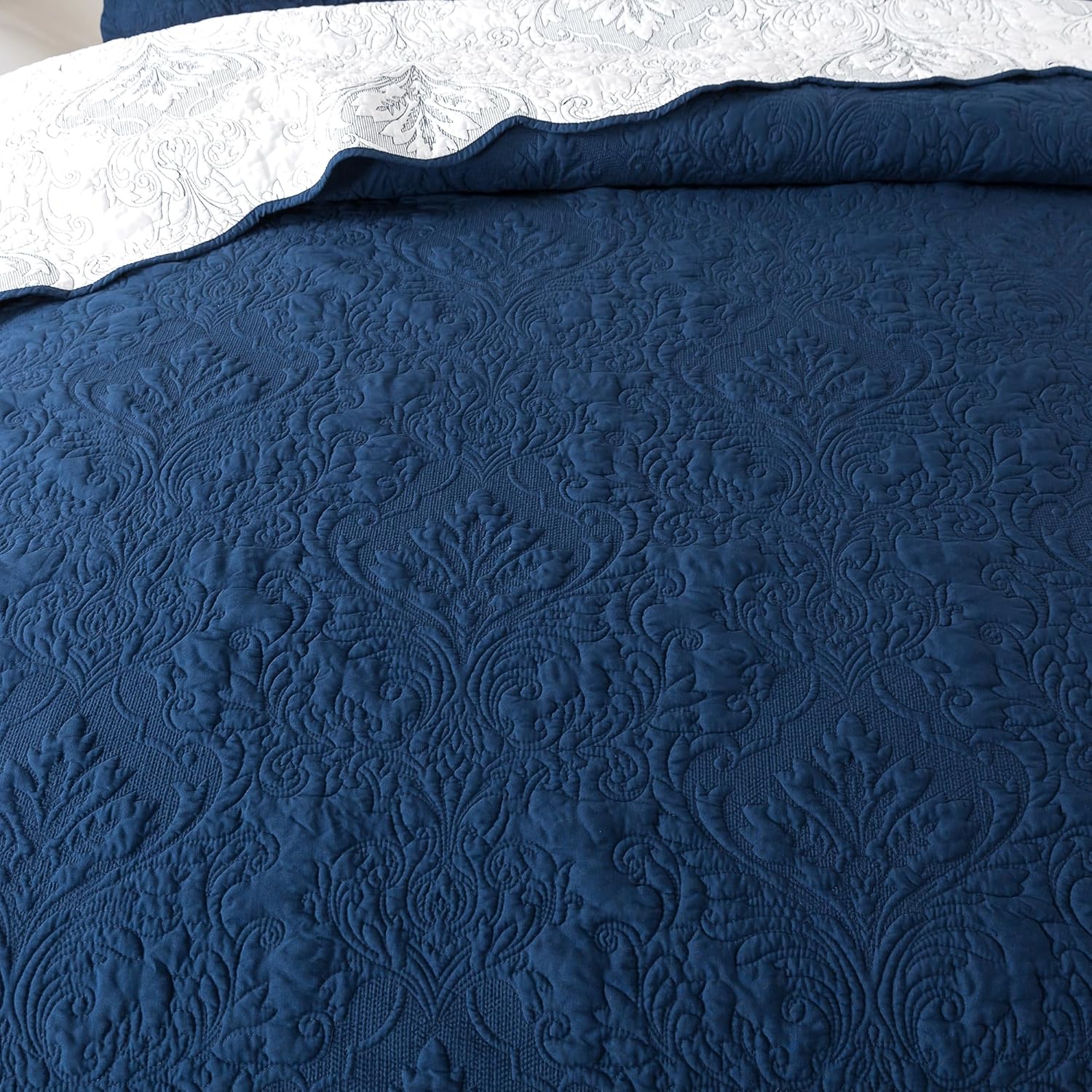 HoneiLife King Quilt Set - Navy Microfiber Bedding 3-Piece