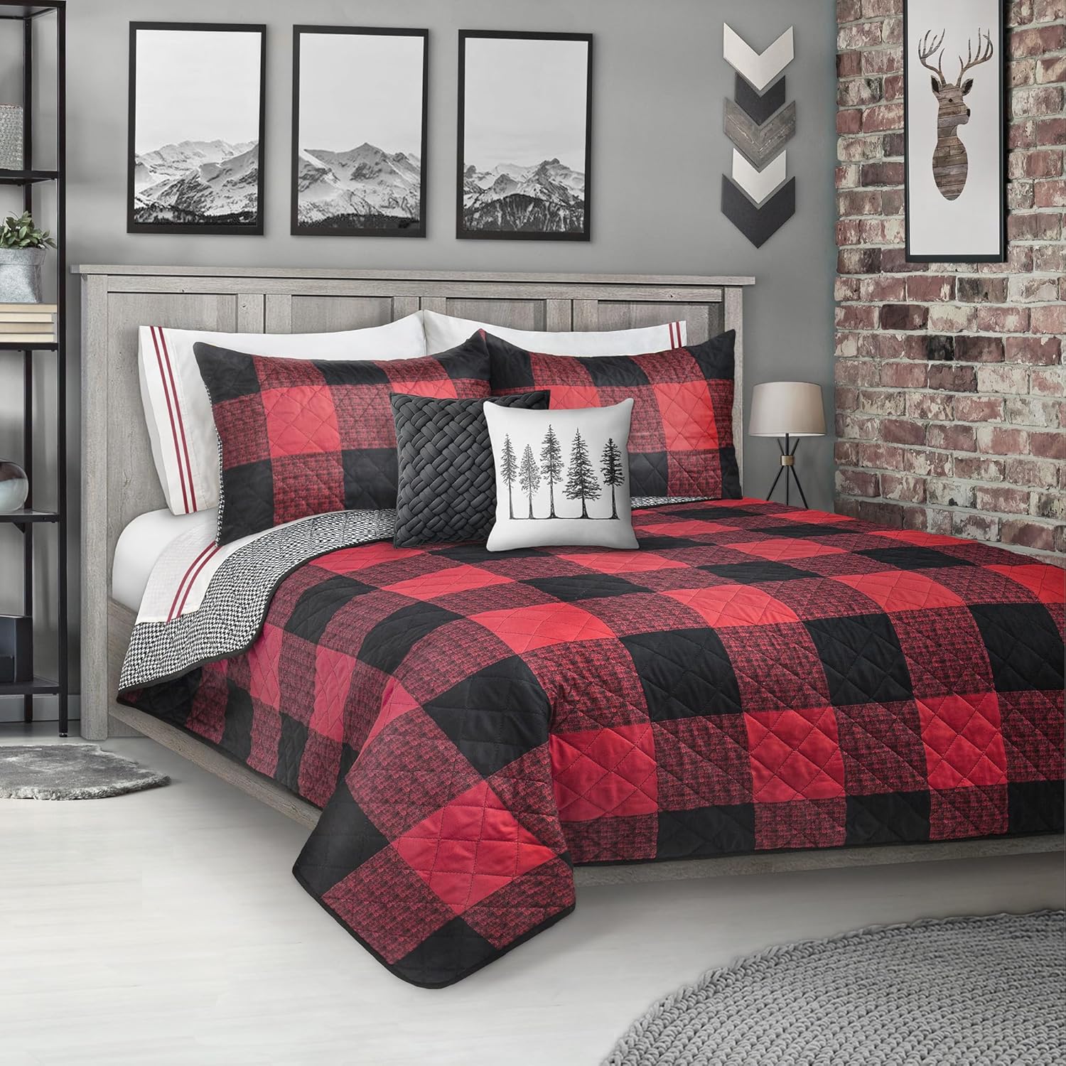 Safdie Co King Bed Quilt Set Red Buffalo Pattern