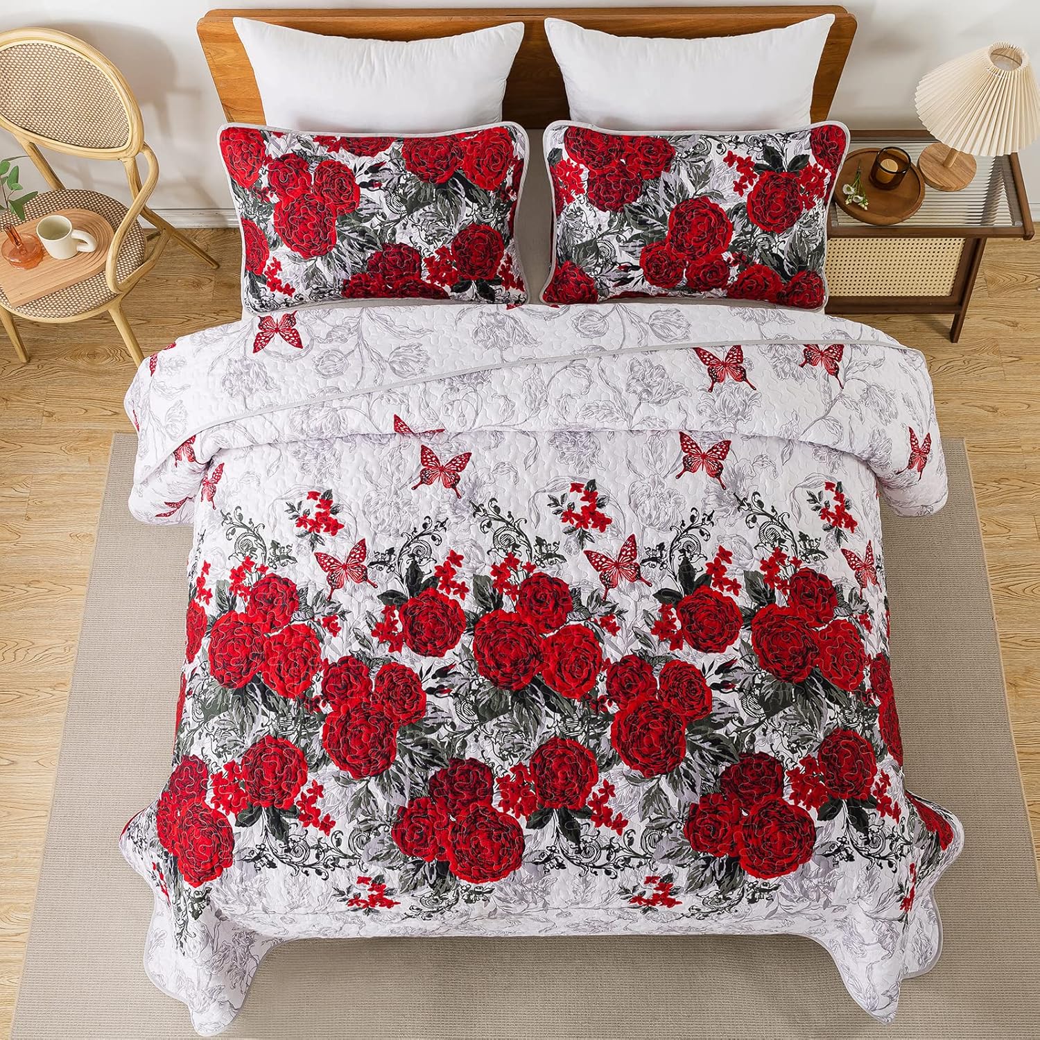 Yiran Red Floral Quilt Set King 3 Pieces