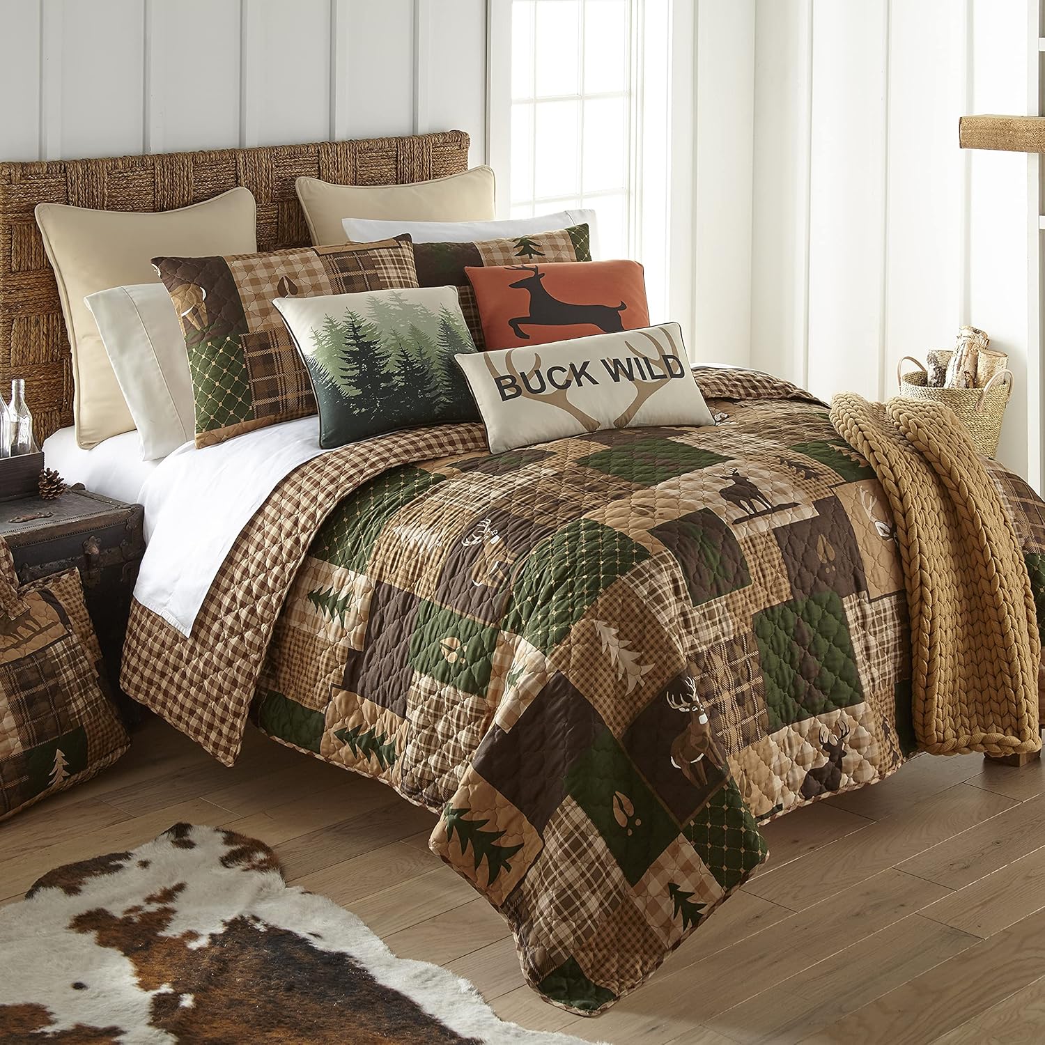 Donna Sharp Queen Full Bedding Set - 3 Piece Green Forest Lodge